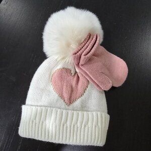 NWT Ava Olivia Infant Pom Hat and Mitten Set